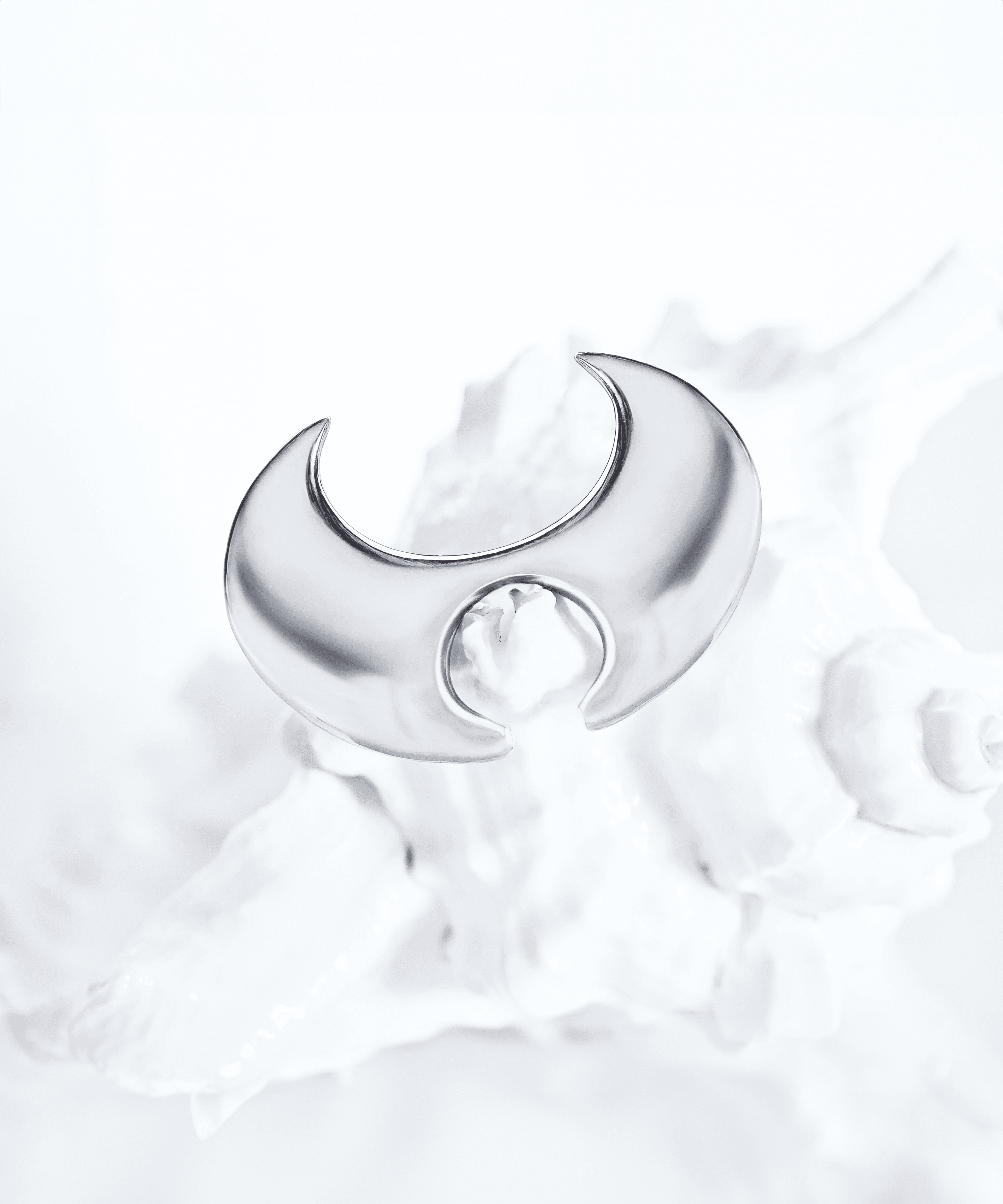 Crescent Moon Earcuff